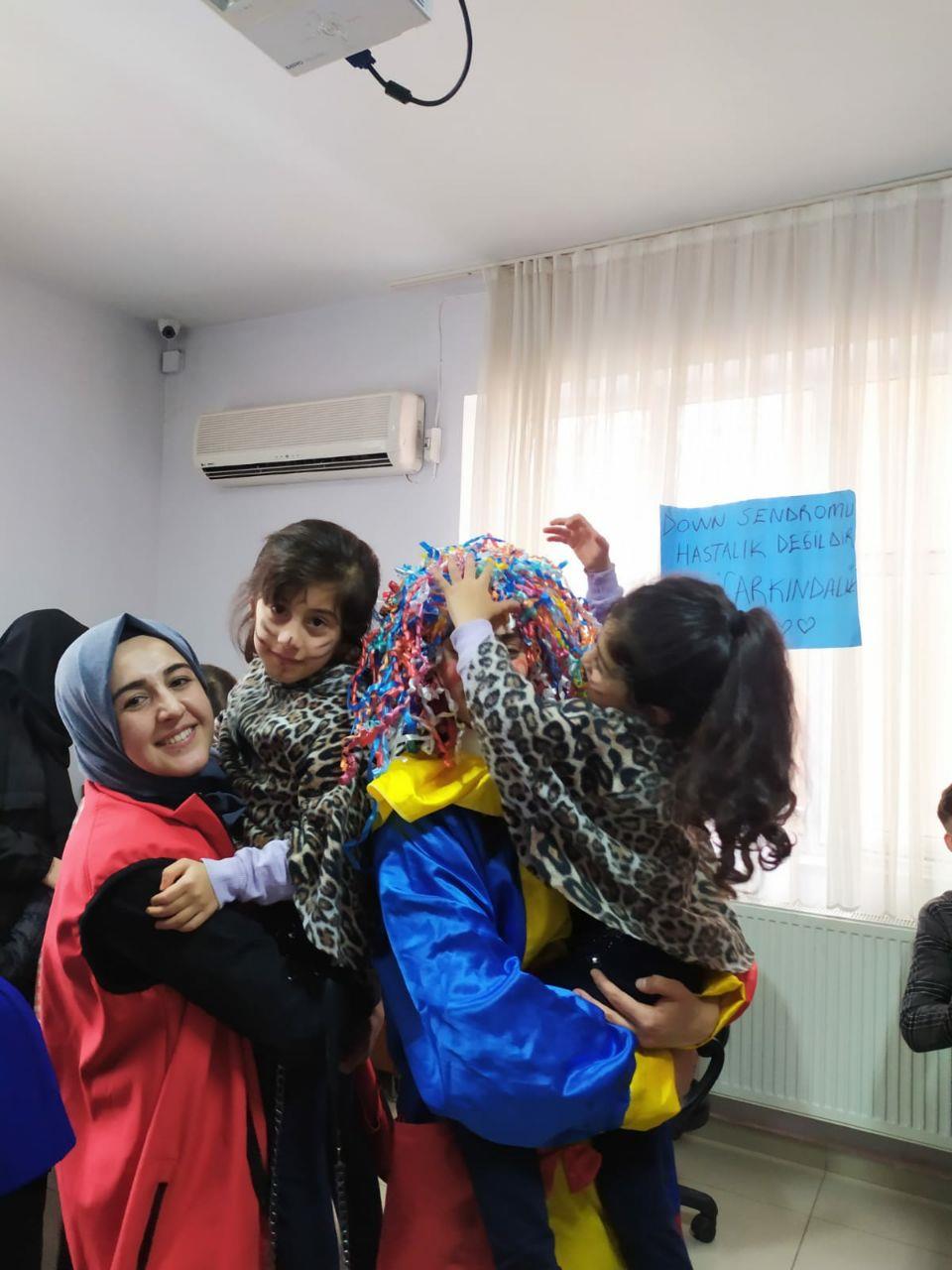 21 Mart Down Sendromu Farkındalık Günü